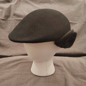 Bailey of Hollywood Wagner Black Wool Flat Cap Hat w/ Ear Flaps, Size Small NWT